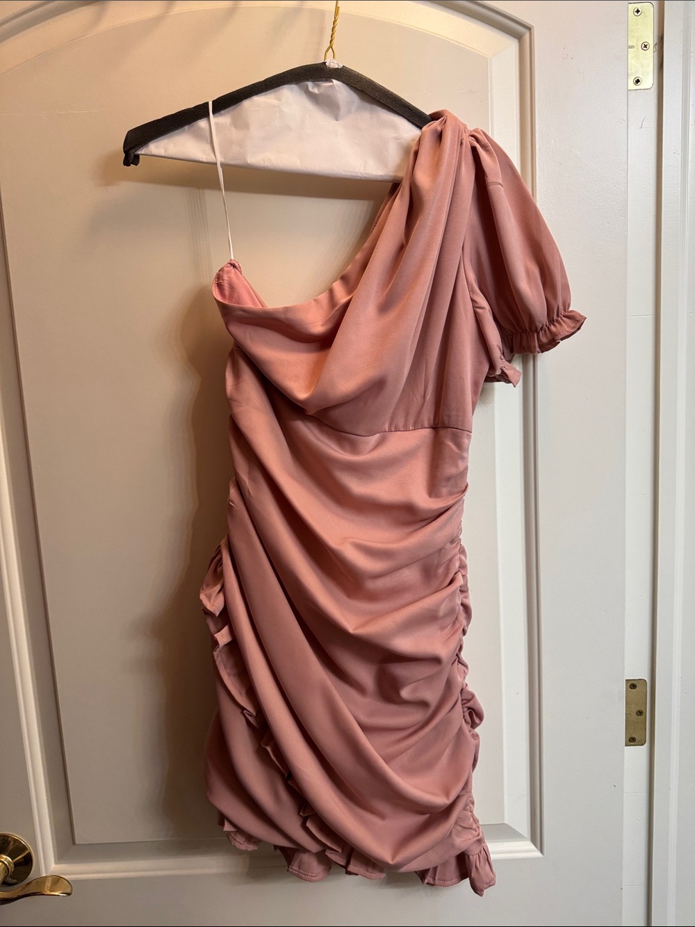 Hello Molly One-Shoulder Dusky Rose Satin Puff Sleeve Dress